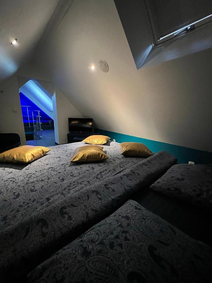 Hotel Le Wellness Privatif à Seraing Extérieur photo